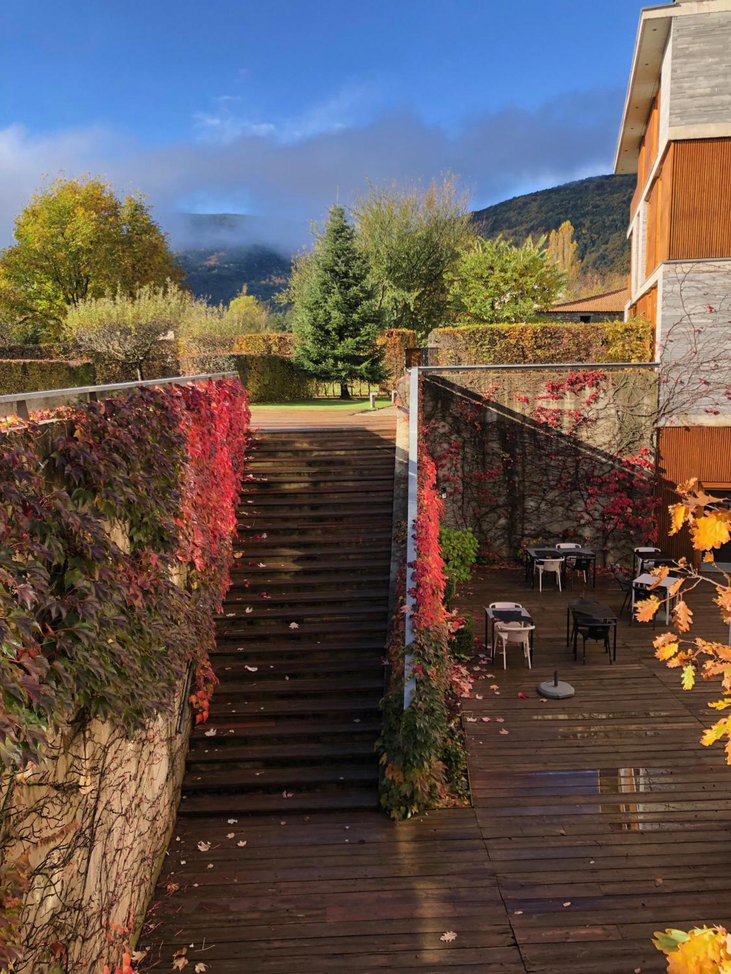Tierra De Biescas Hotel Buitenkant foto