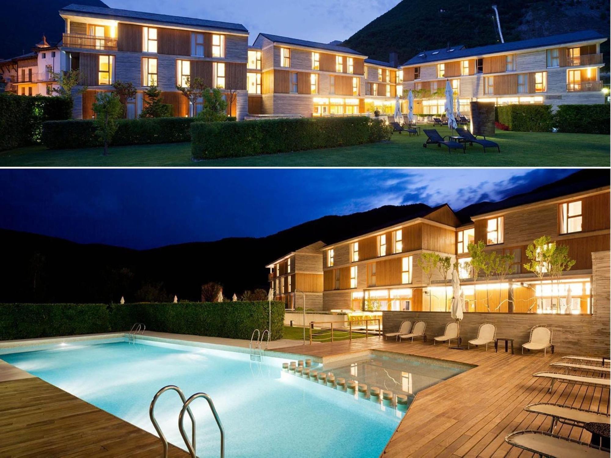 Tierra De Biescas Hotel Buitenkant foto